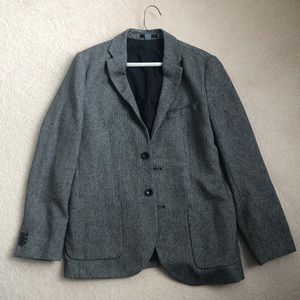 Old Navy Men’s gray blazer